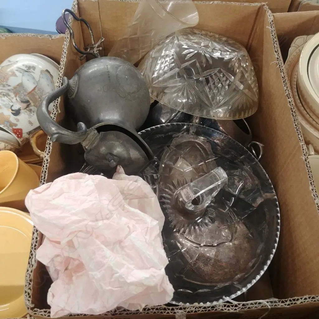 BOX EPNS, CRYSTAL CAKE STAND  ETC Image 1++