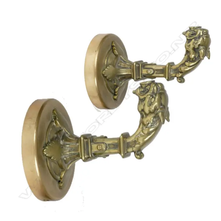 A pair of bronze and brass 19thC lamp fittings Image 1++