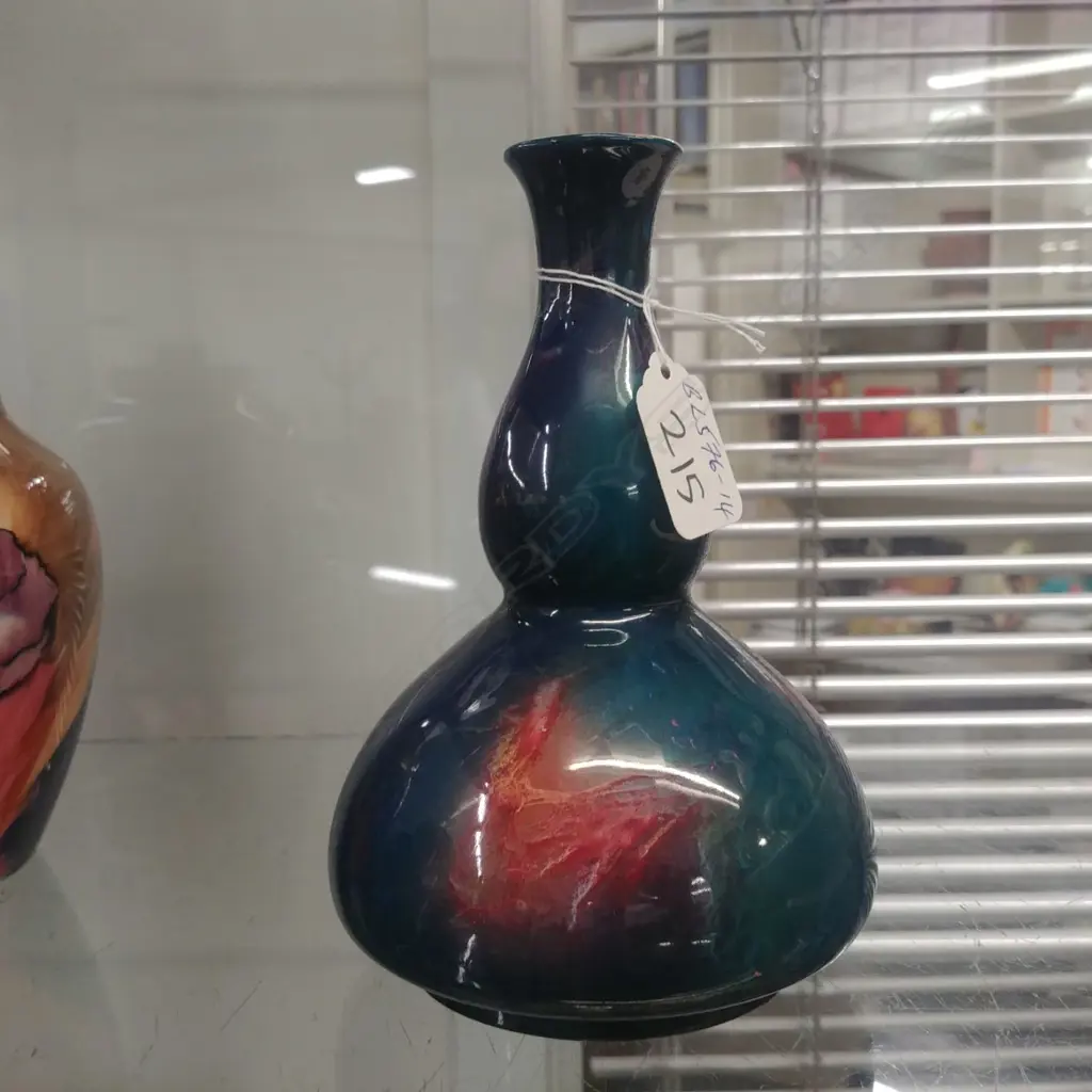 WILKINSONS ORIFLAME VASE Image 1++