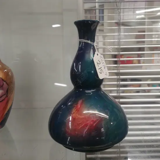 WILKINSONS ORIFLAME VASE