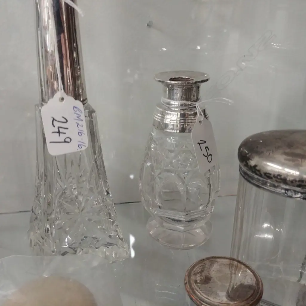 EDW SILVER TOPPED SCENT BOTTLE NO STOPPER Image 1++