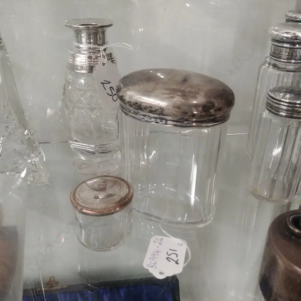 SILVER TOP POT PLUS ONE OTHER Image 1++