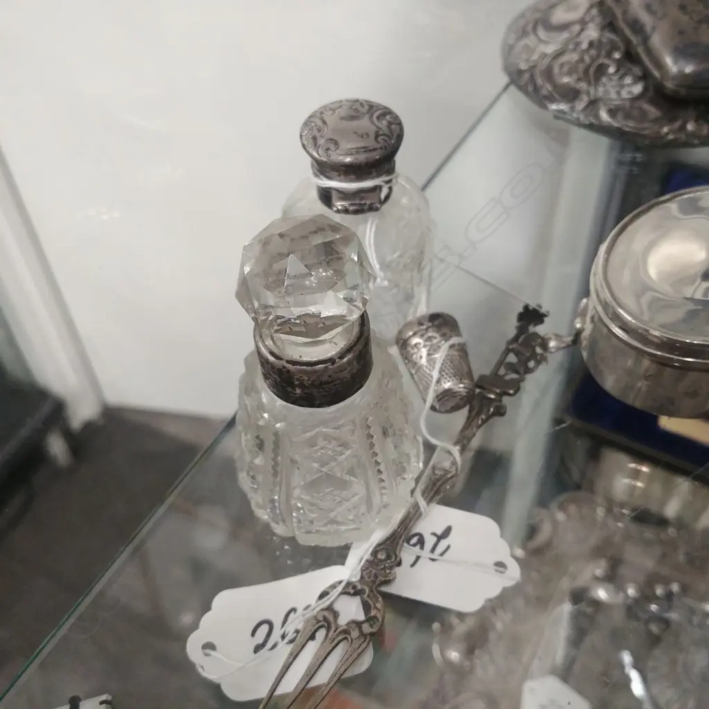 2 S/S CRYSTL BOTTLES; S/S THIMBLE; 800 SS FORK Image 1++