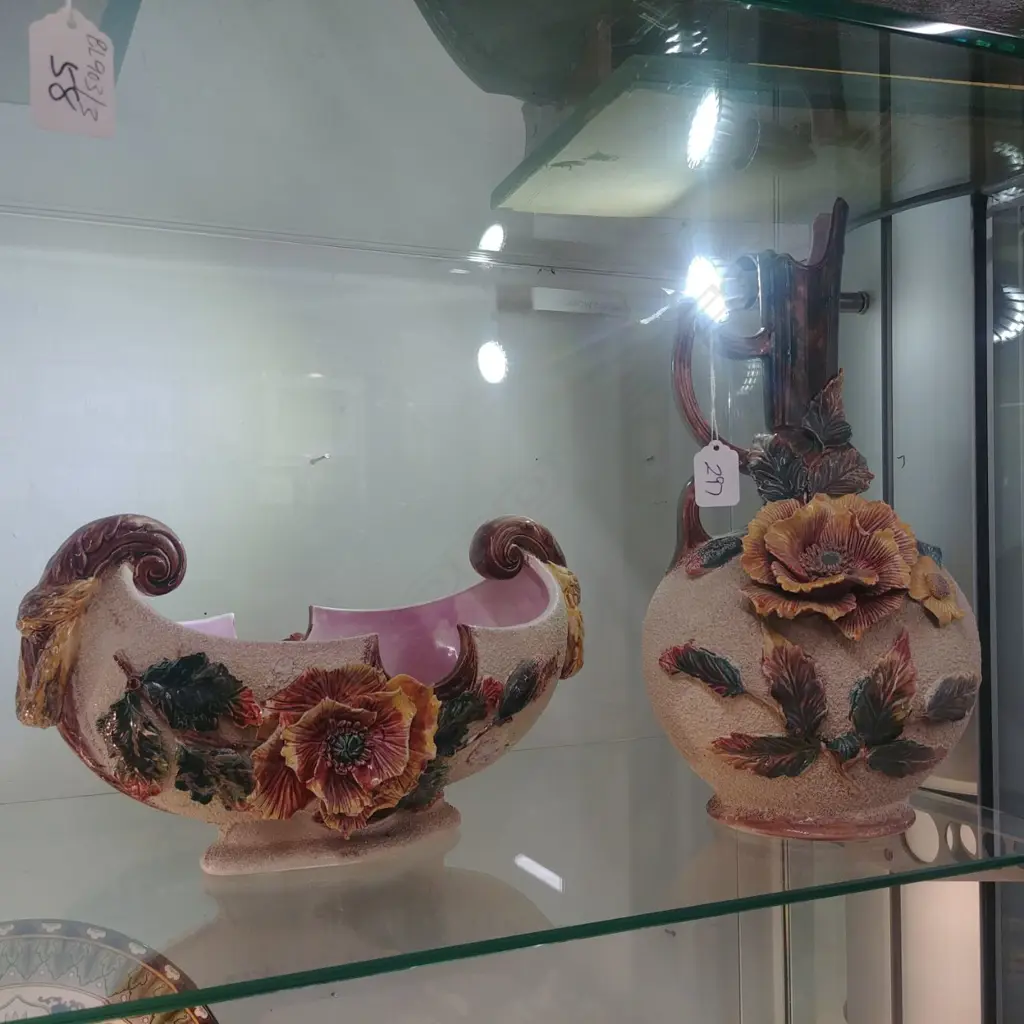 PR FLORAL RELIEF JUG/DISH Image 1++