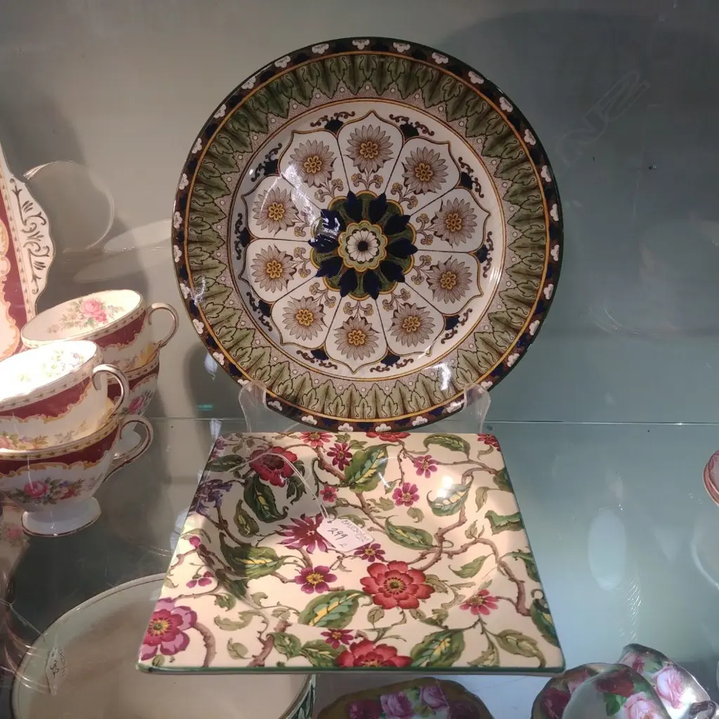 R. DOULTON PLATE; BIARITZ DISH  Image 1++