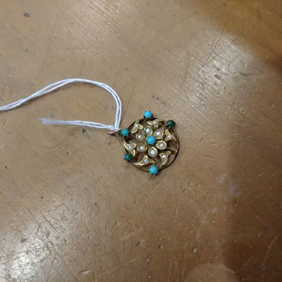 9CT GOLD PEARL & TURQUOISE PENDANT 1.95gm