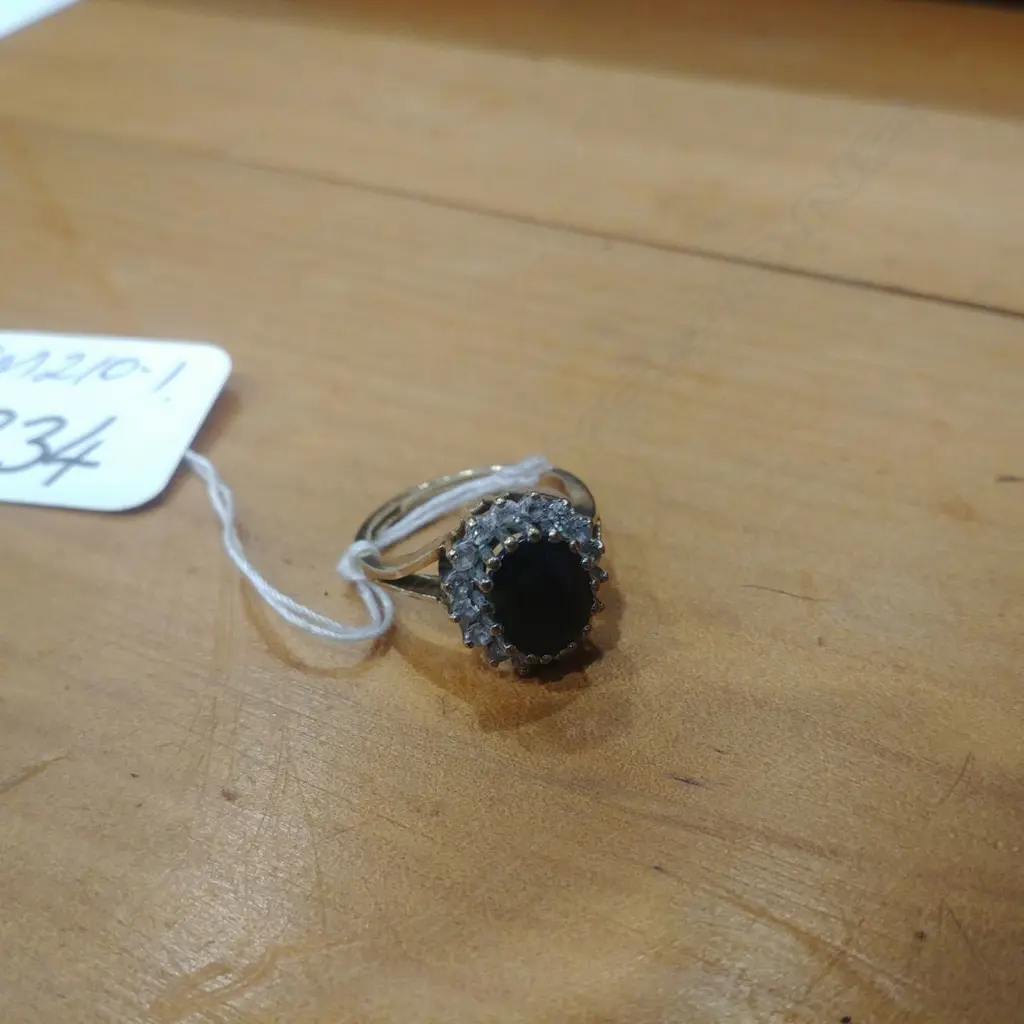 9CT GOLD RING Image 1++