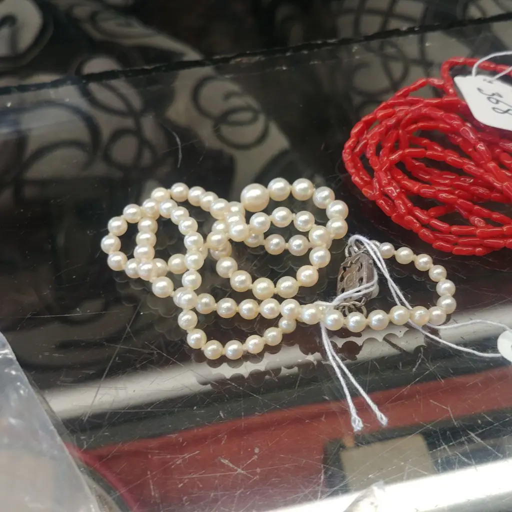 MIKIMOTO PEARL NECKLACE Image 1++