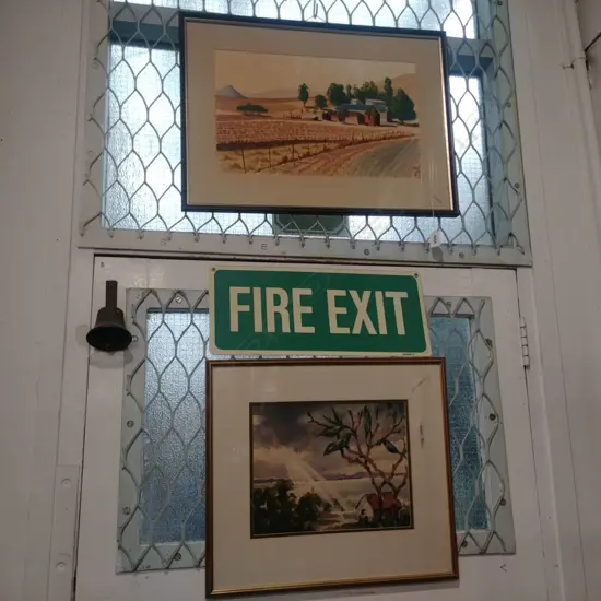 NEVILLE LODGE LANDSCAPE W/C + WAITEMATA HARBOUR W/C