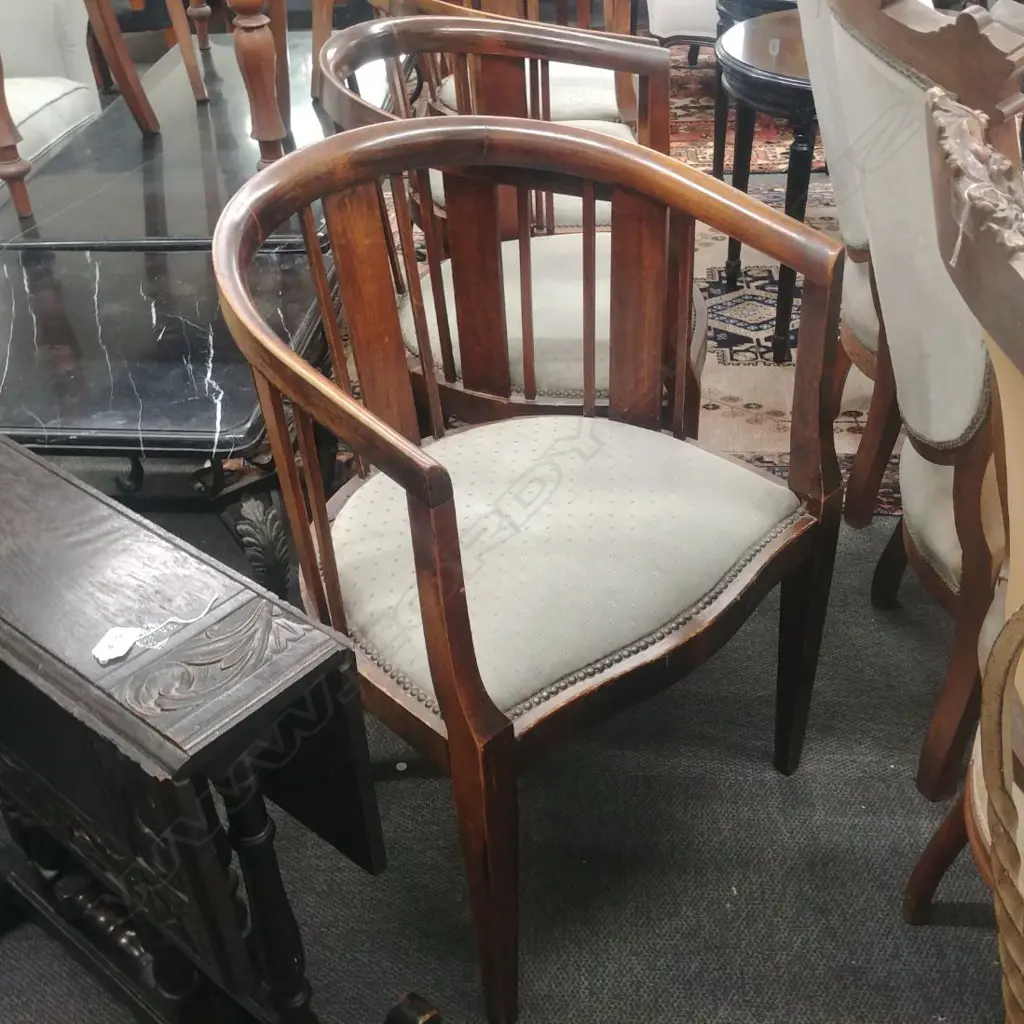 4 EDWARDIAN TUB CHAIRS Image 1++