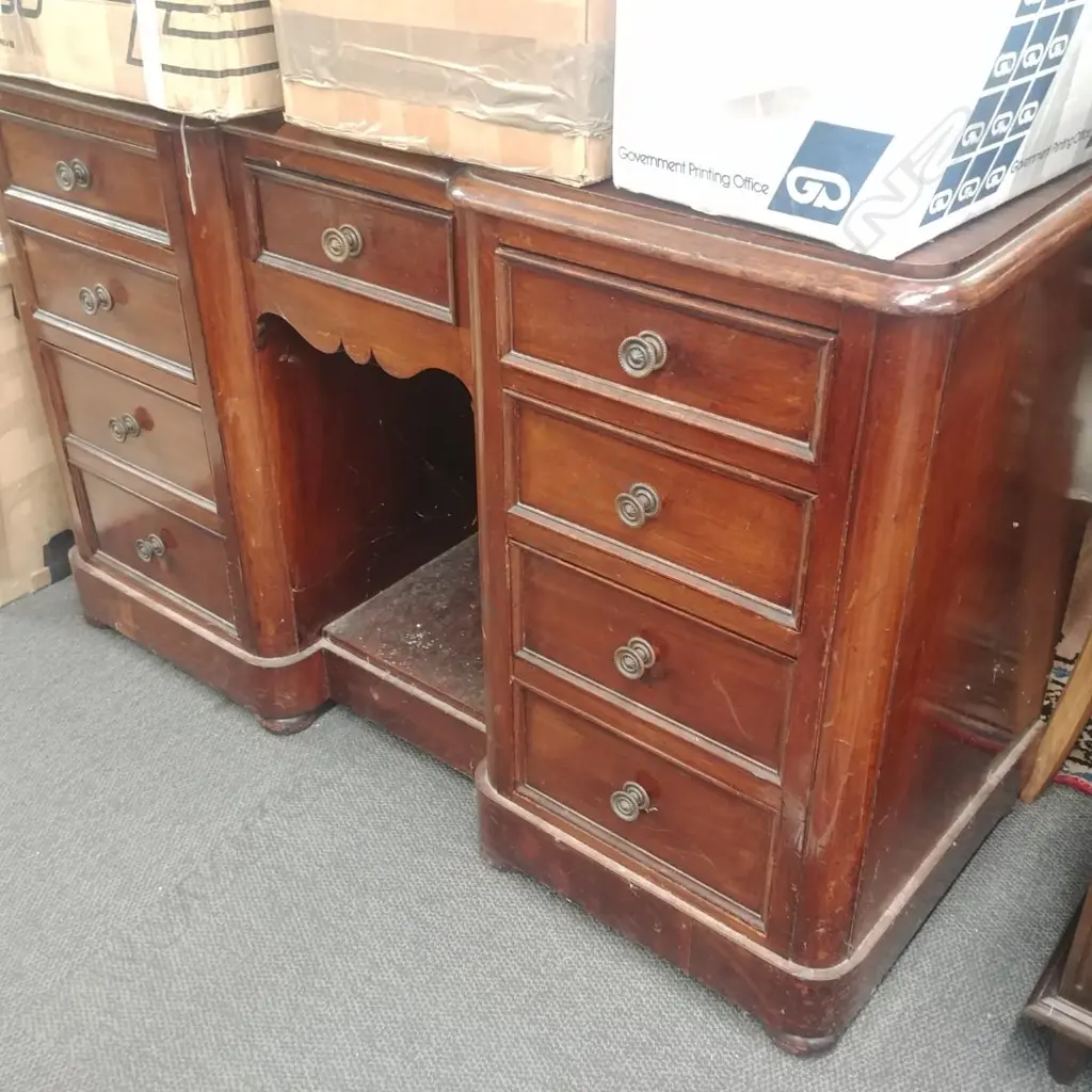 LEATHER TOPPED DESK Image 1++