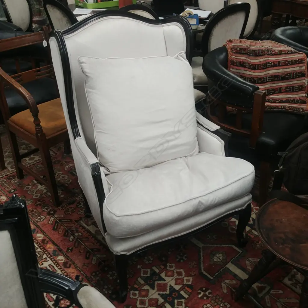 FRENCH STYLE ARMCHAIR Image 1++