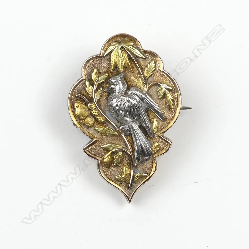 A stylish late 19thC 15ct. tri-coloured gold memorial brooch Image 1++