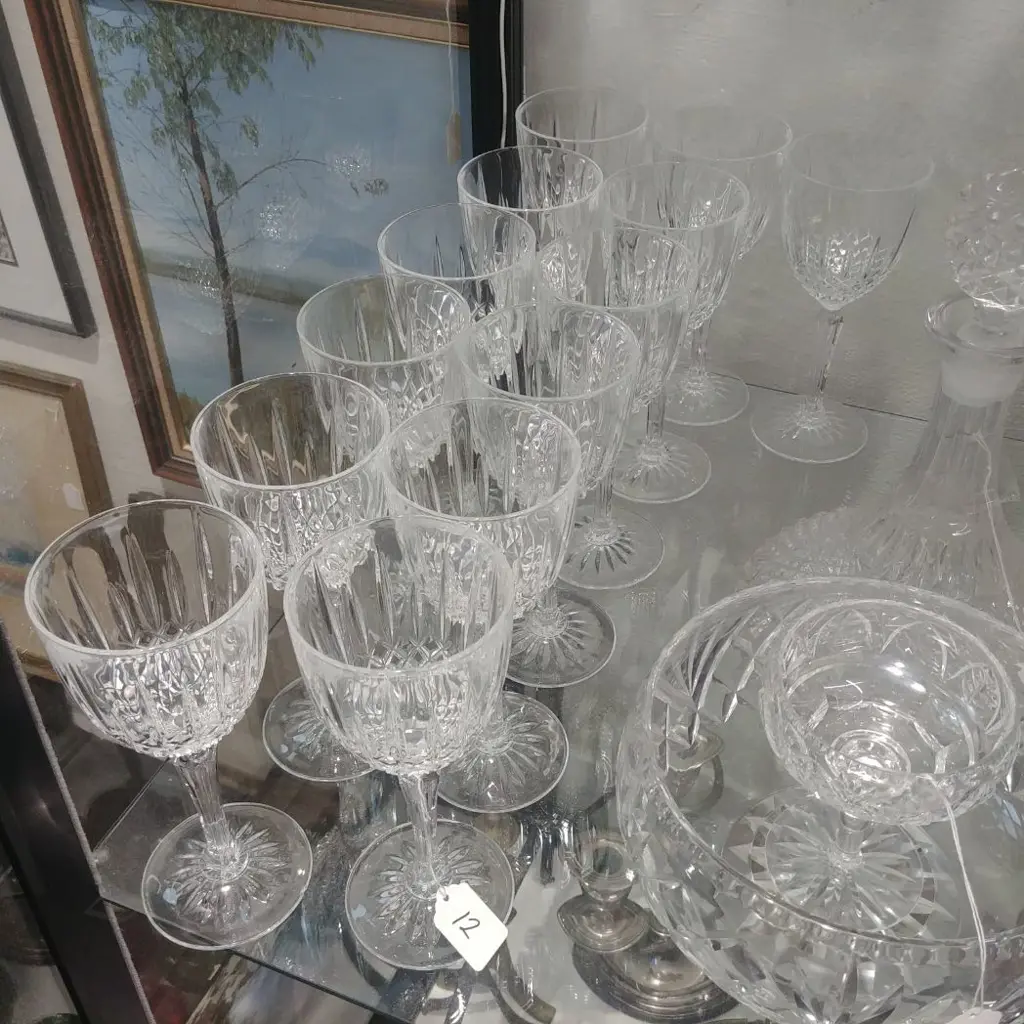 13 STEMMED CRYSTAL WINE GLASSES Image 1++