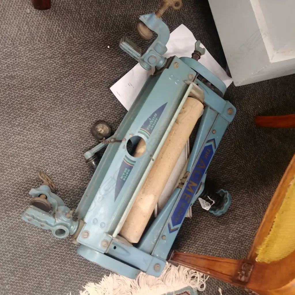 ACME MANGLE Image 1++