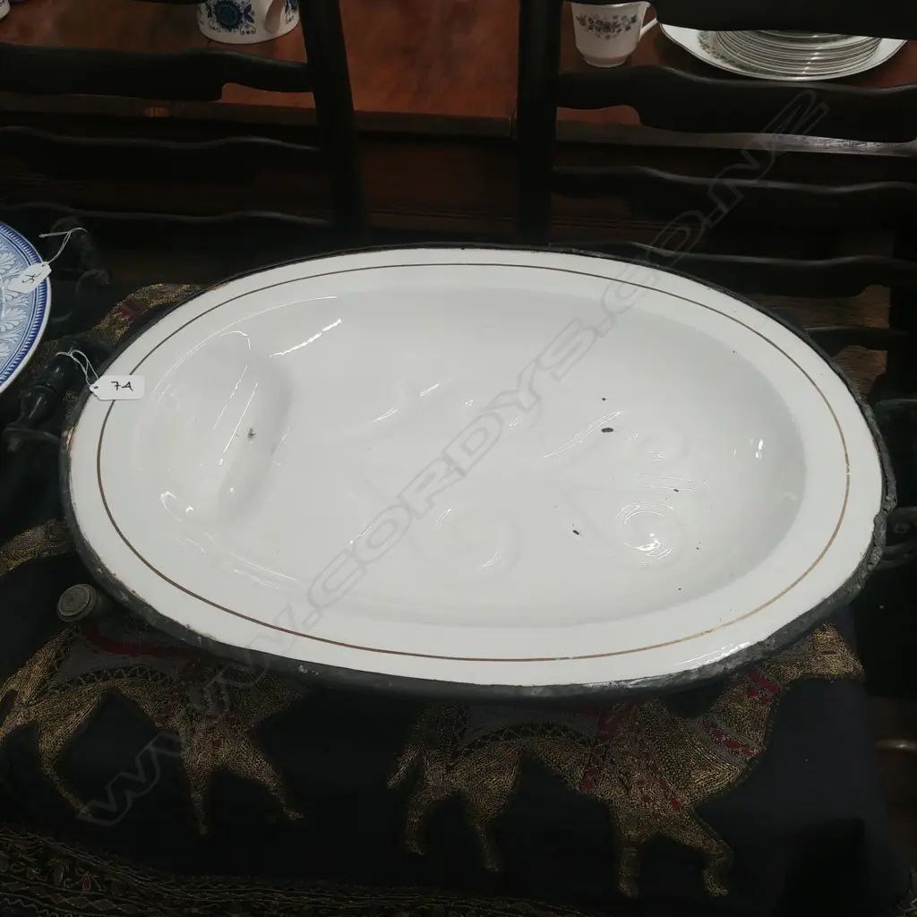 VICTORIAN TURKEY ASHET AND WARMER Image 1++