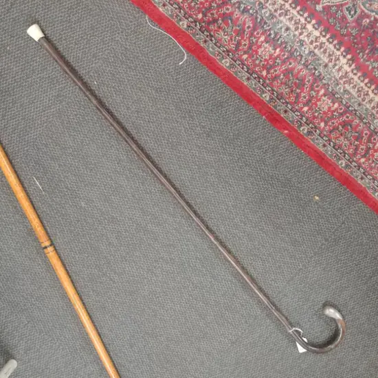 VINTAGE MALACCA CANE WALKING STICK SILVER CAP FITTING