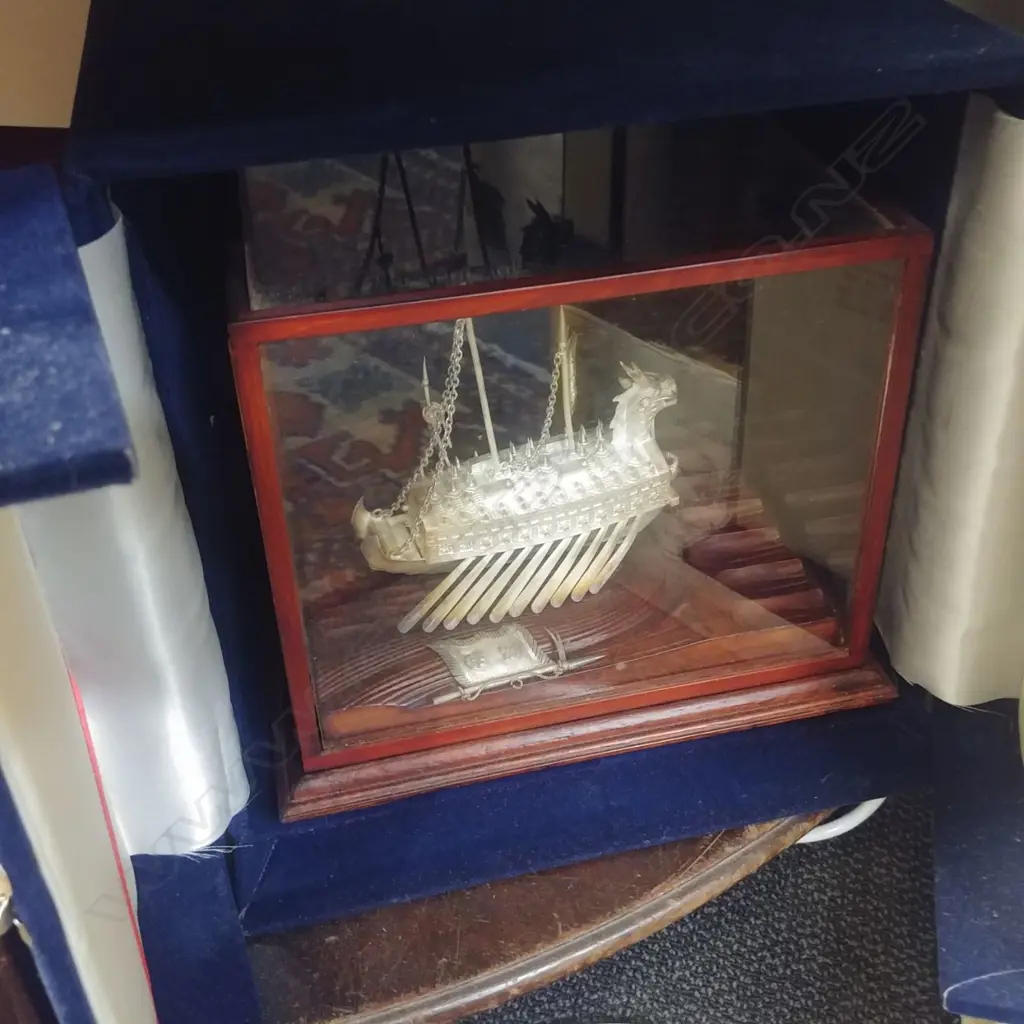JAPANESE TREASURE SHIP IN SPECIAL CASE Image 1++