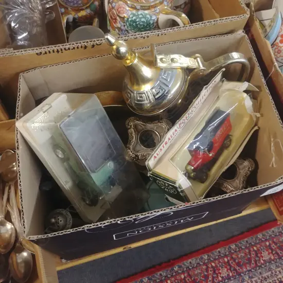 LOT EP WARE/COFFEE POT /CARS ETC