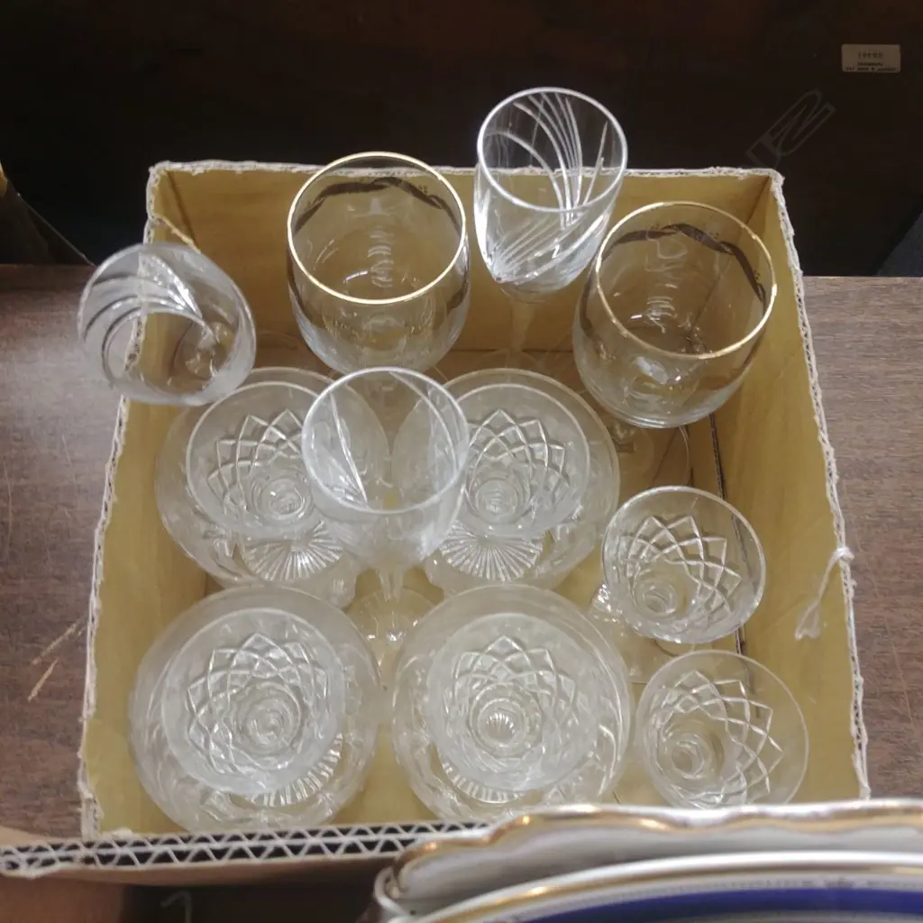 LOT SMALL STEMMED CRYSTAL + GLASSWARE ETC Image 1++