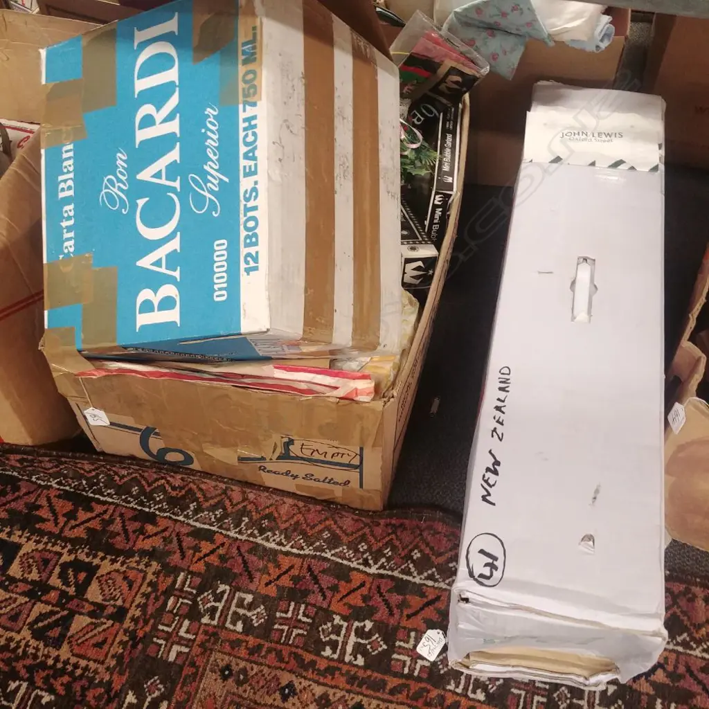 VINTAGE XMAS DECORATIONS + TREE Image 1++