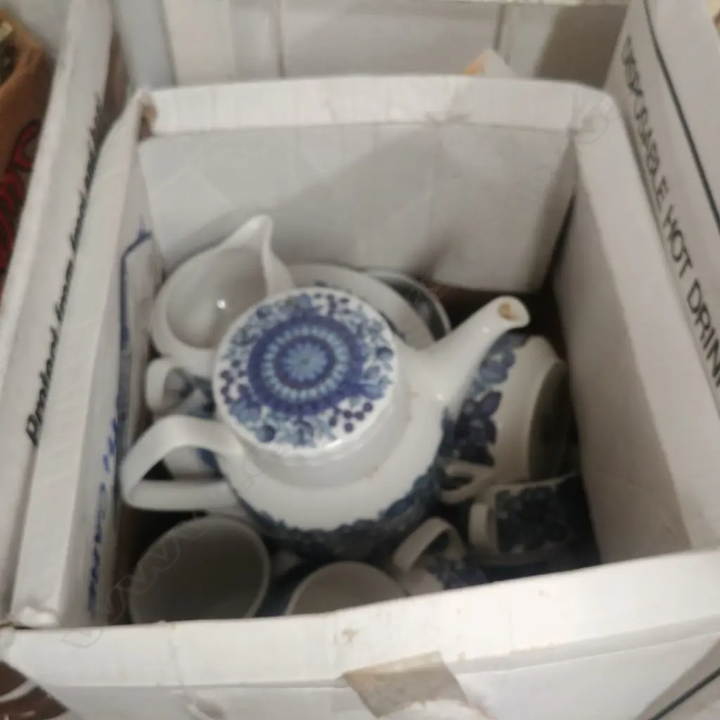 PART SPANISH RETRO TEA SET Image 1++