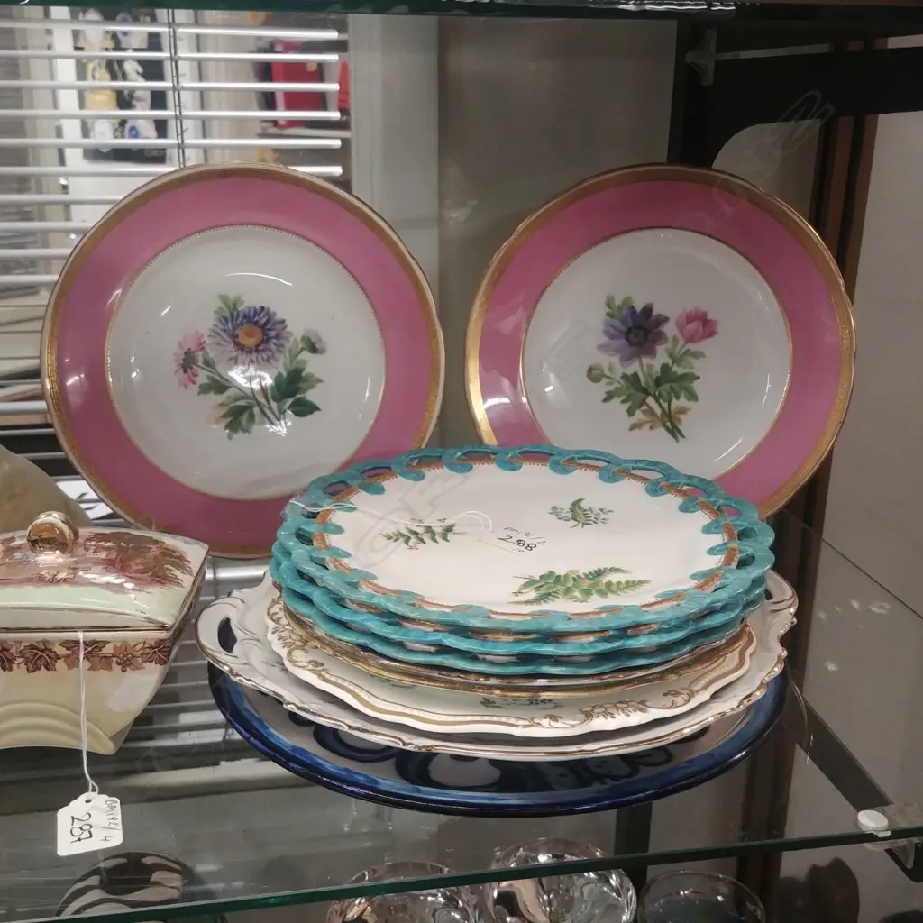 10 X FANCY PLATES INCL VICT + HANDPAINTED ITEMS Image 1++