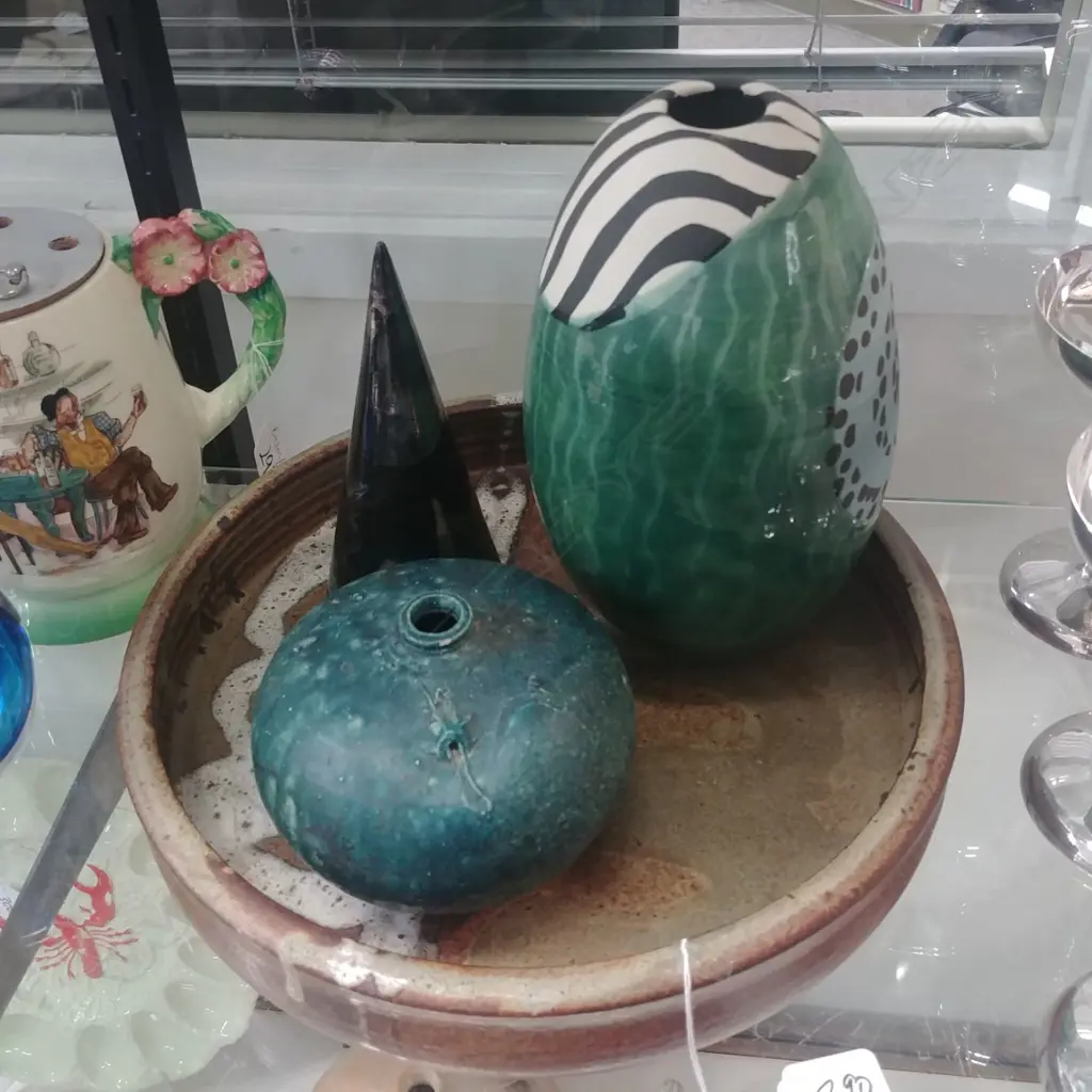 STUDIO POTTERY BOWL + 2 VASES & CONE  Image 1++