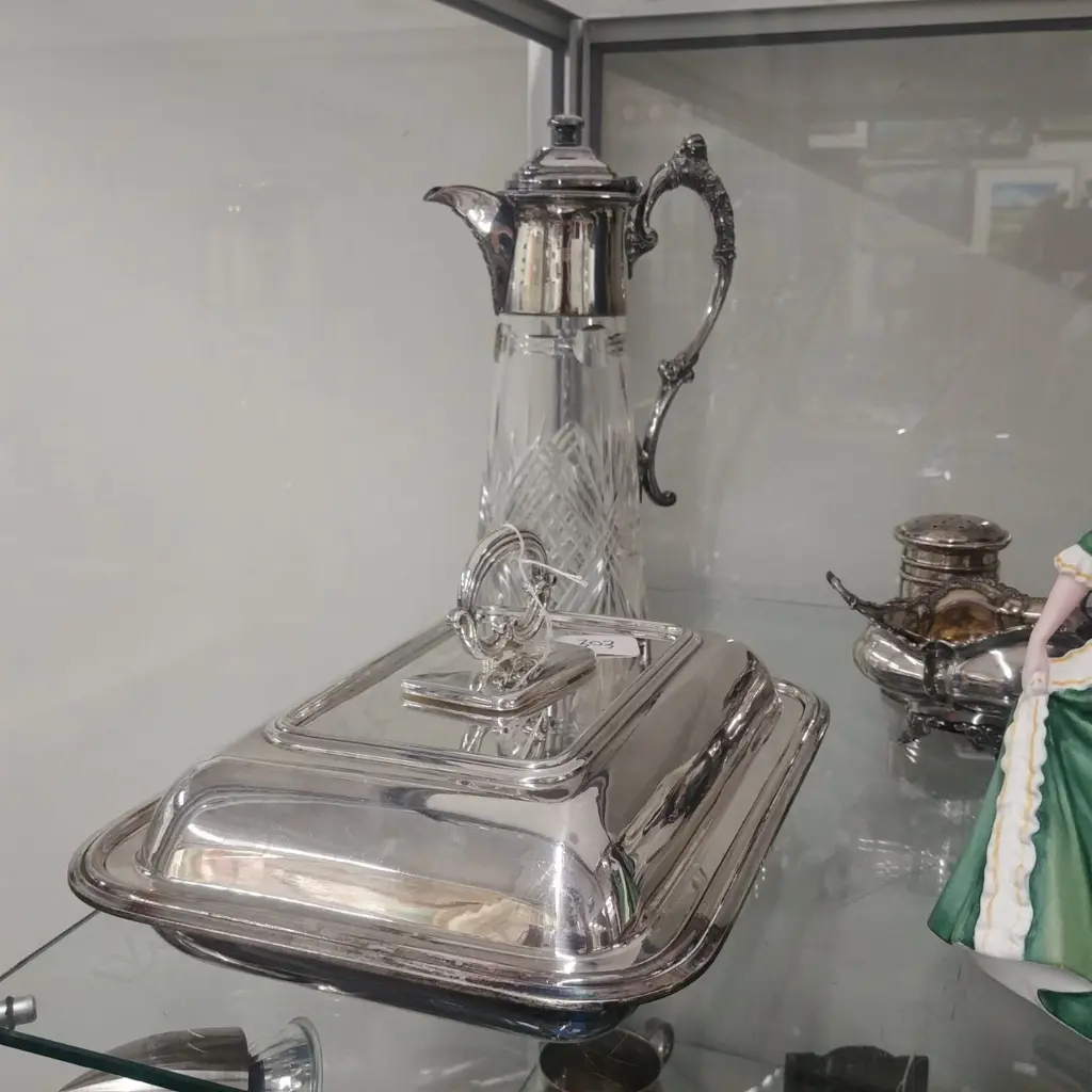 EP ENTREE DISH + WATER JUG Image 1++