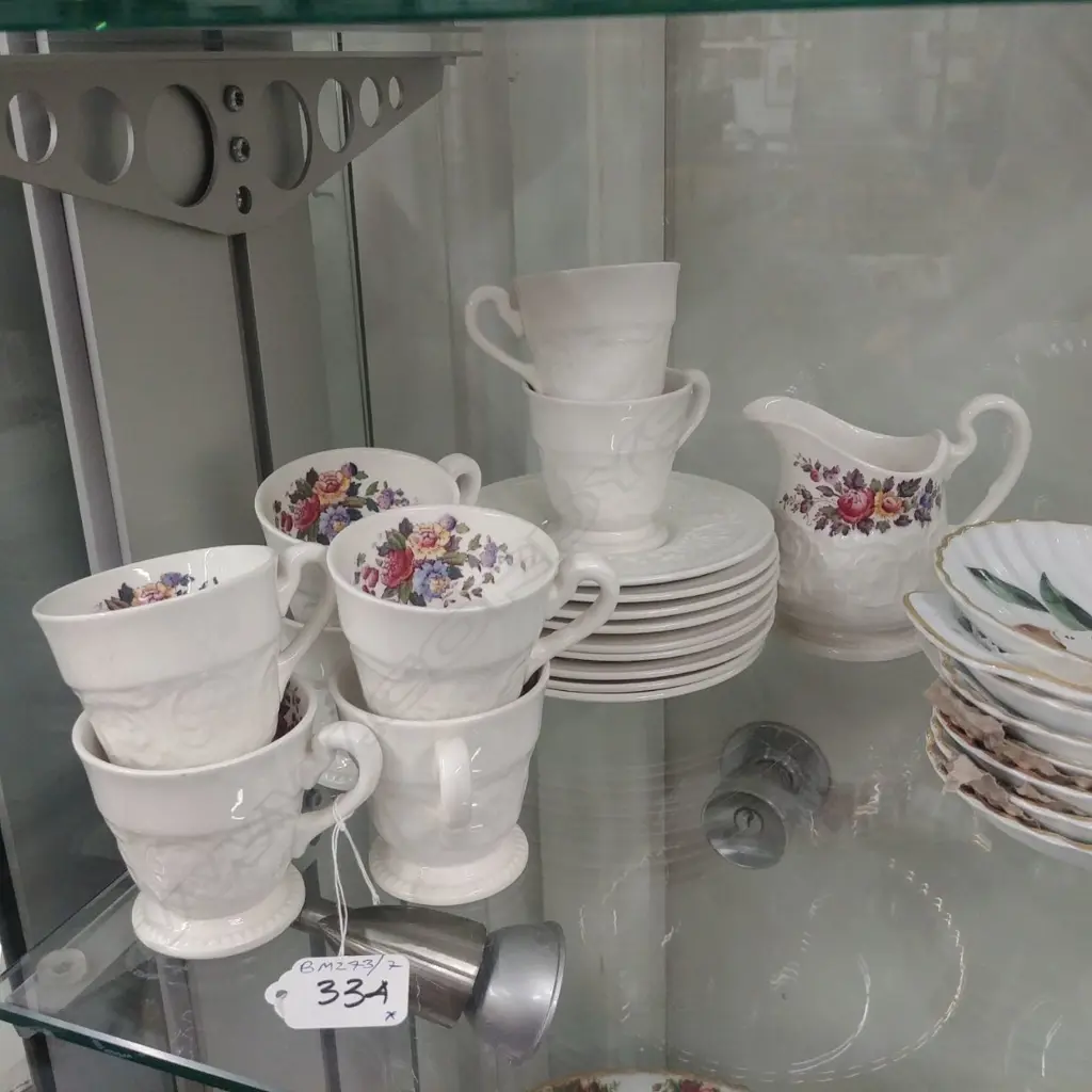 W/W PATRICIAN PART TEASET Image 1++