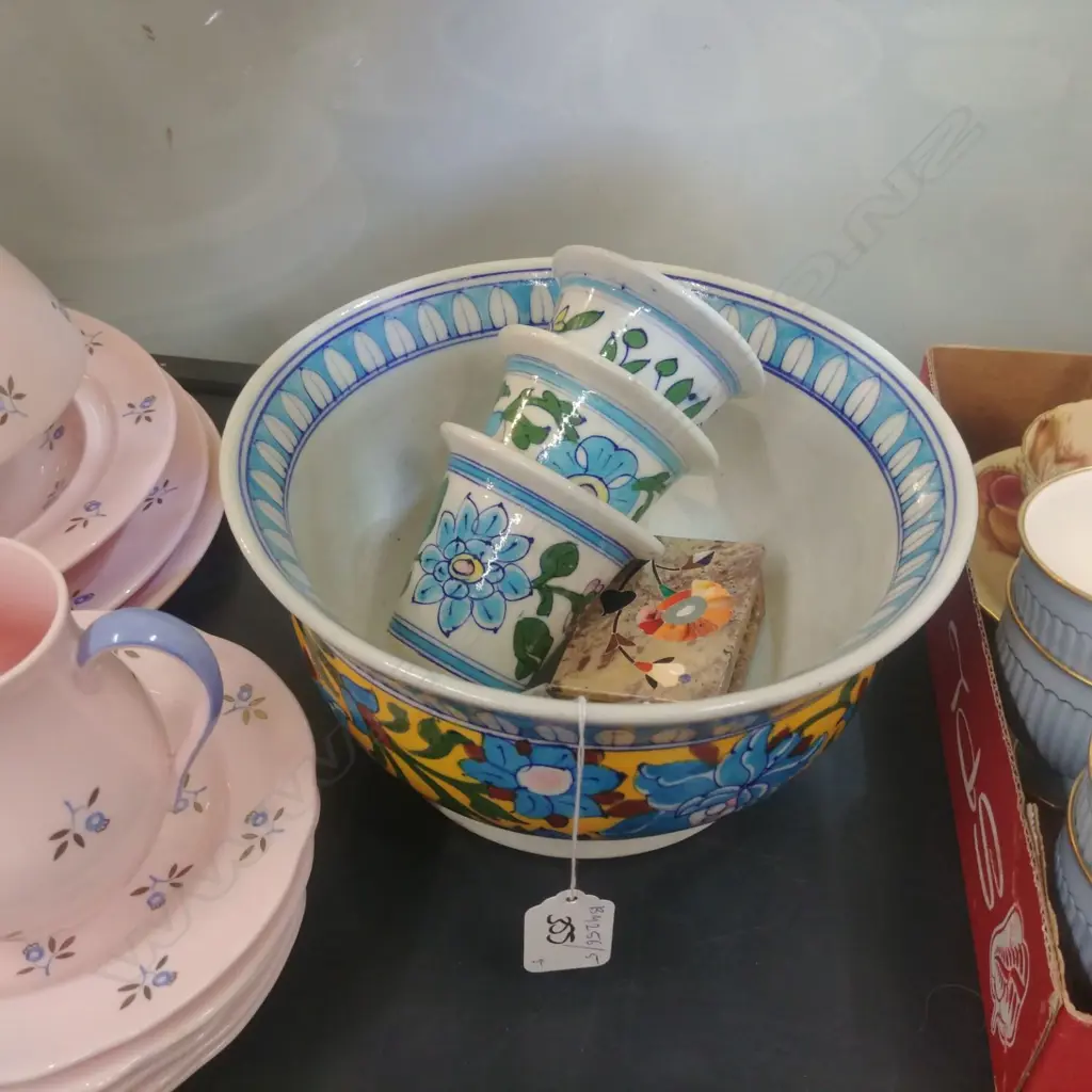 INDIAN BOWL + 3 SMALL POTS + SANDSTONE BOX Image 1++