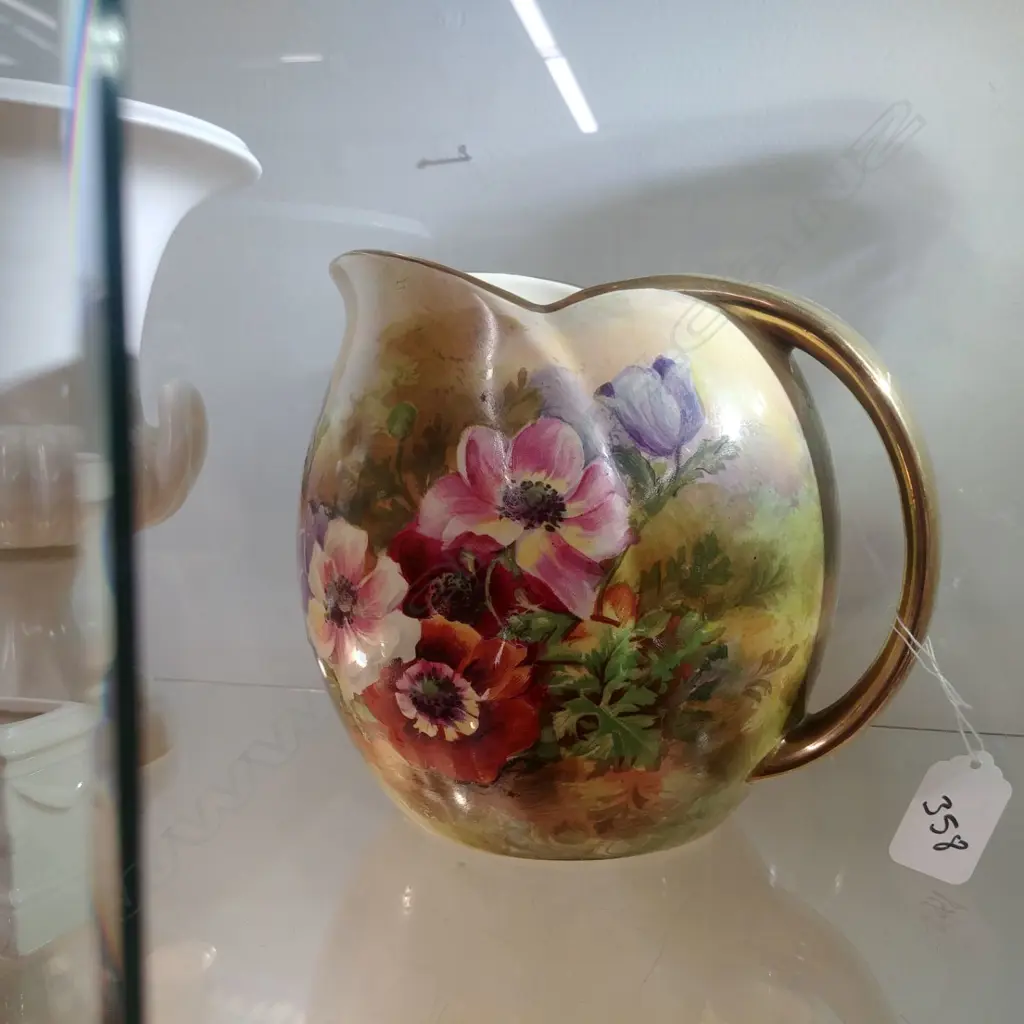 LARGE ROYAL WINTON JUG Image 1++