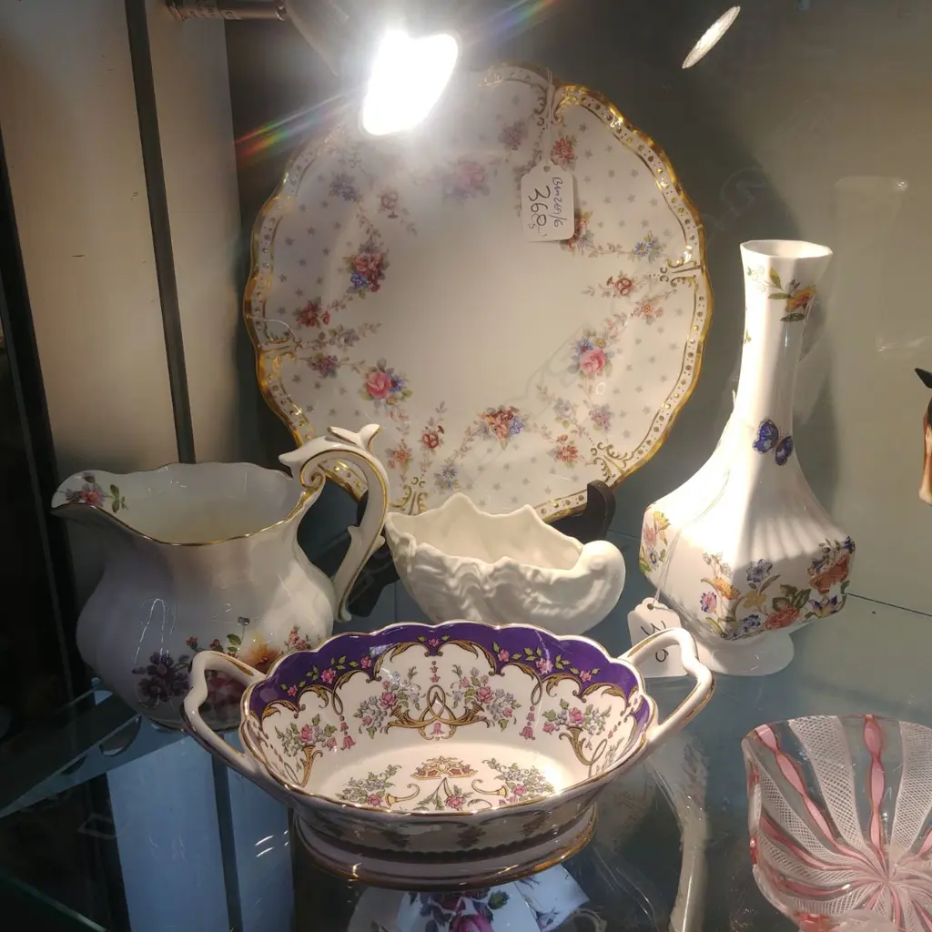 LOT ASST CHINA R.C.D/AYNSLEY/COALPORT ETC Image 1++