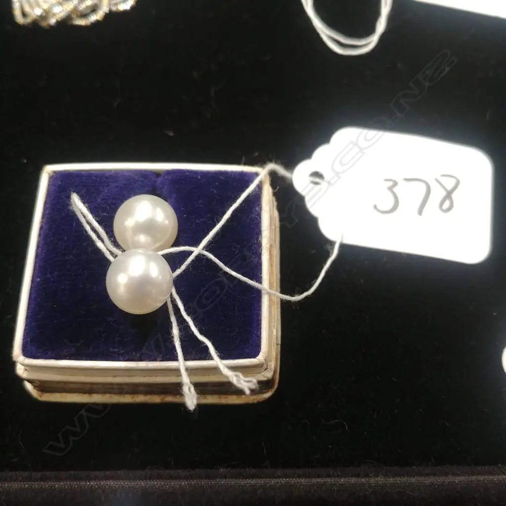 PAIR 18CT WHITE GOLD AUTORE PEARL STUD EARRINGS Image 1++