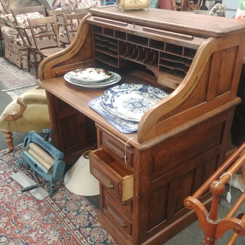 OAK ROLL TOP DESK  Image 1++