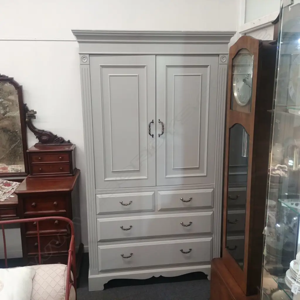 FRENCH STYLE  GREY CUPBOARD Image 1++