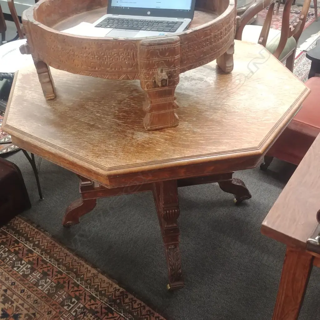 OAK OCTAGONAL CENTRE TABLE Image 1++