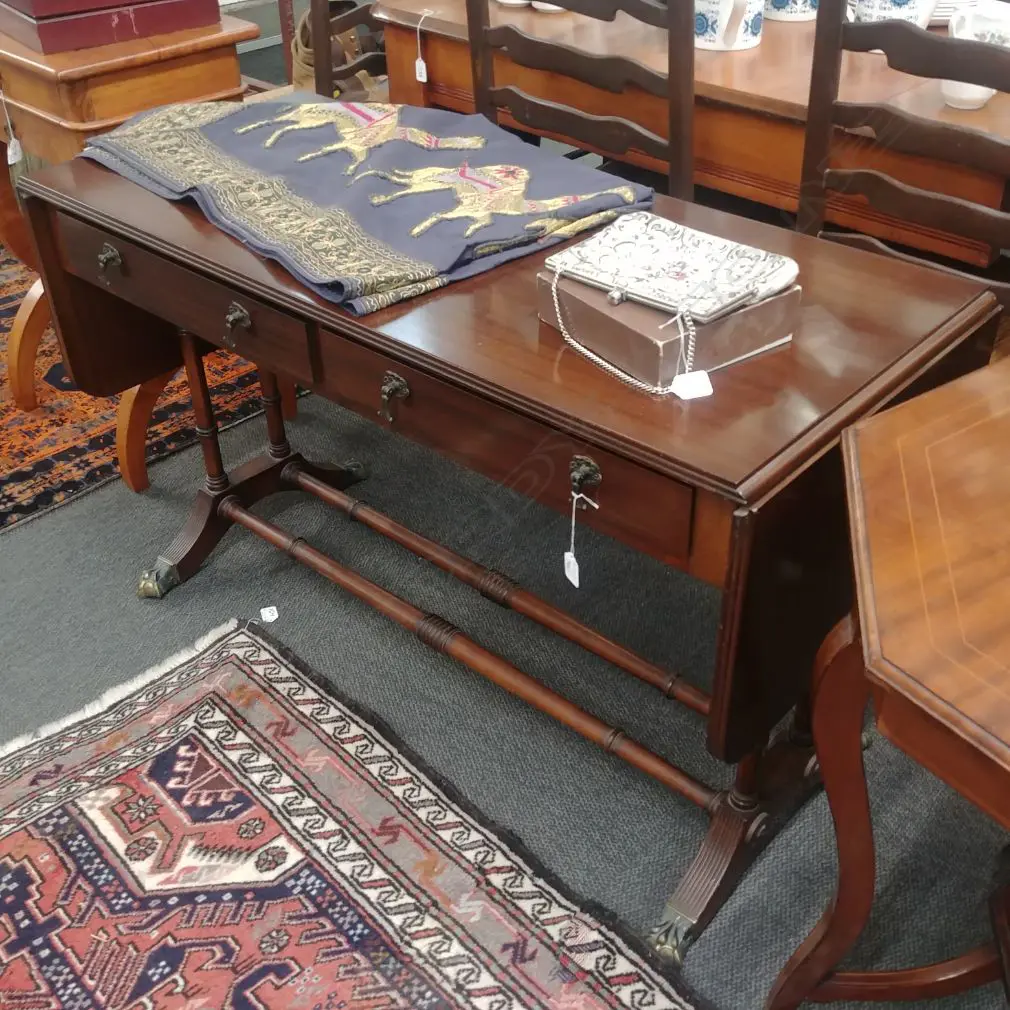 MAHOGANY SOFA TABLE Image 1++