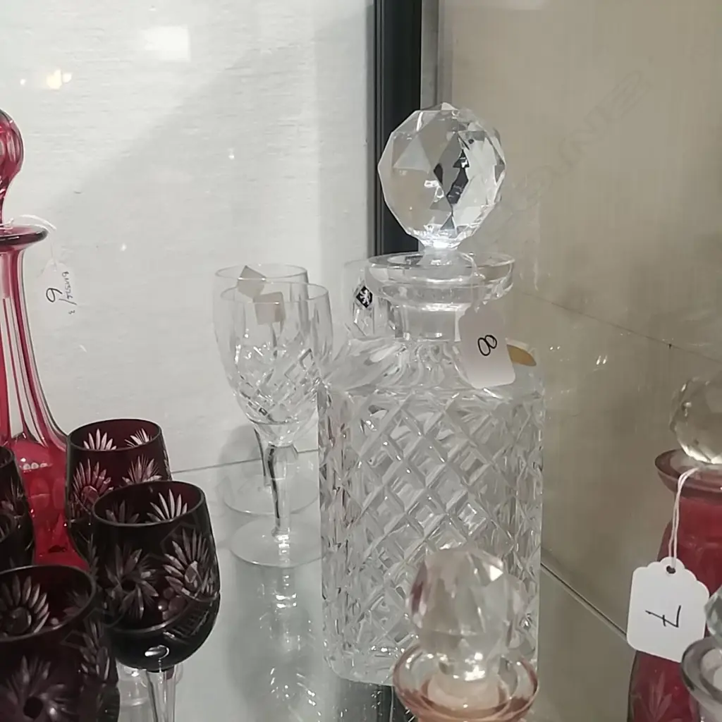 CRYSTAL DECANTER + 4 STEMMED GLASSES Image 1++