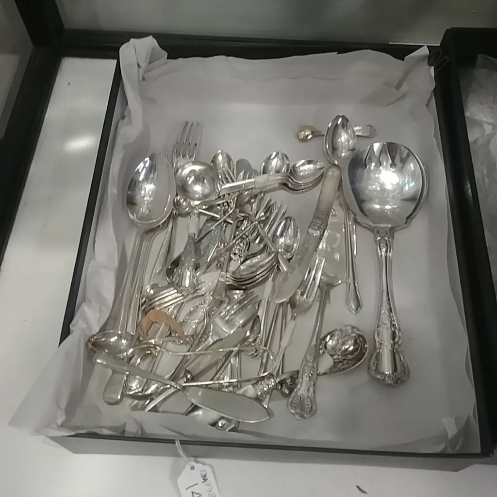 LARGE LOT ASST EP CUTLERY SPOONS/TONGS/ETC Image 1++