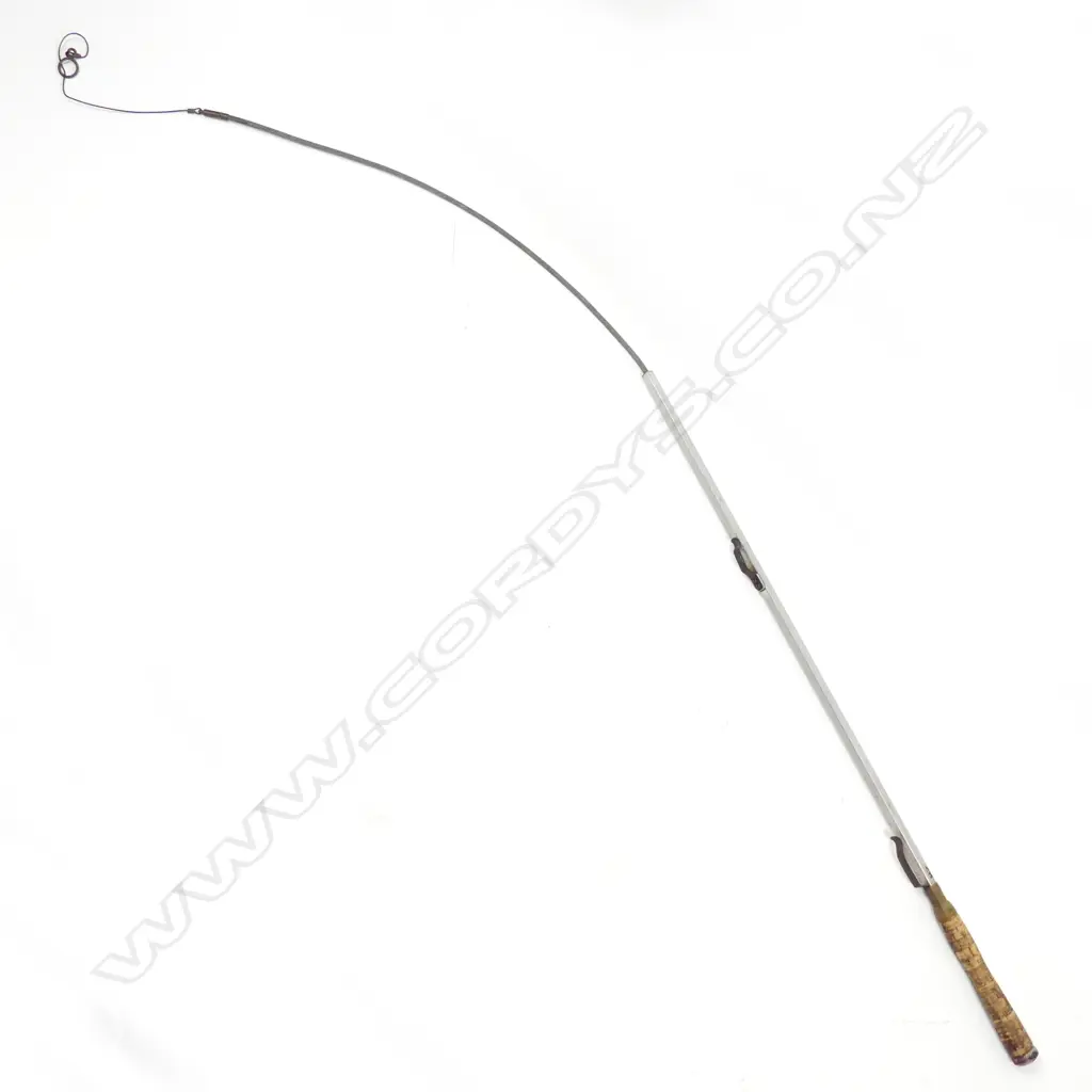 A Hardy's salmon tailer Image 1++