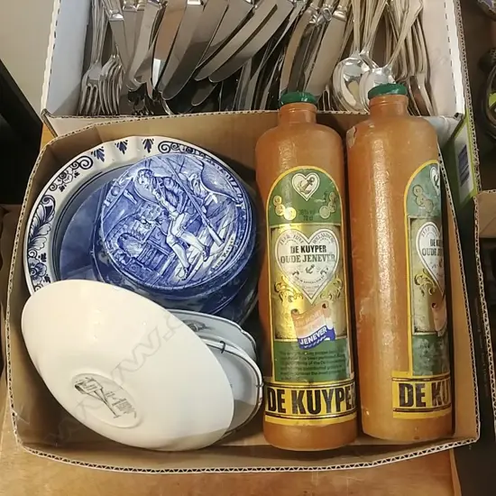 BLUE AND WHITE INCL. DELFT + WEDGEWOOD ETC