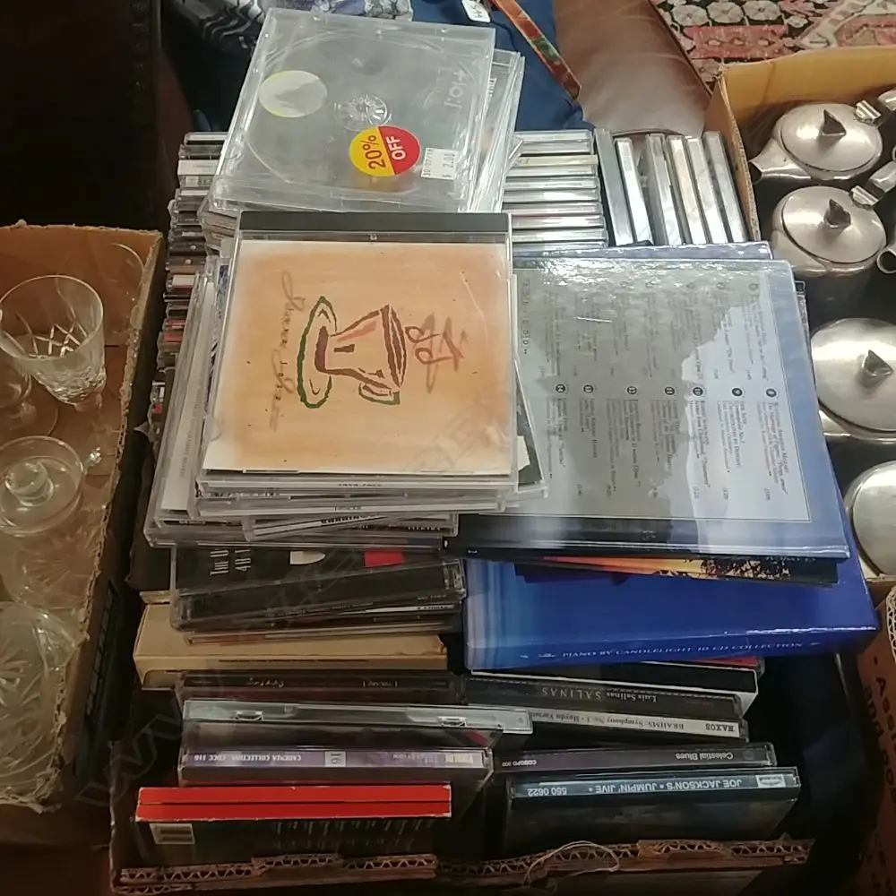 LARGE LOT ASST CDS Image 1++