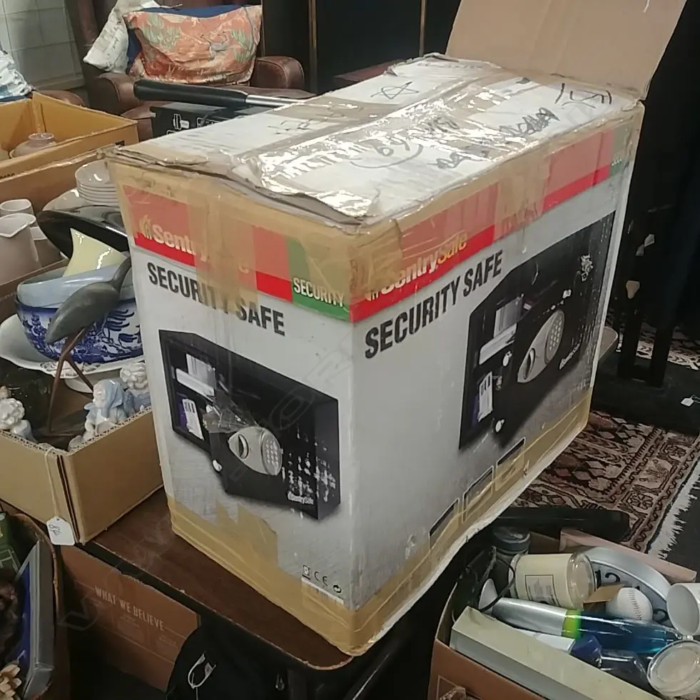 SENTRY SAFE SECURITY SAFE Image 1++