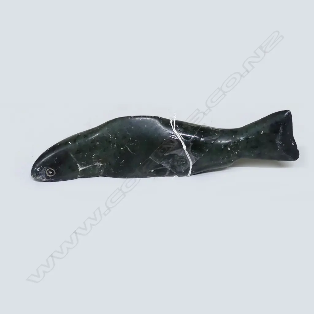 GREEN STONE CARVED FISH Image 1++