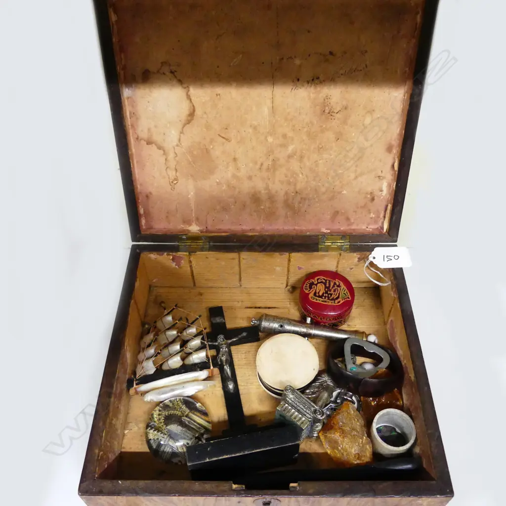 VINTAGE JEWELERY BOX + COLLECTABLES Image 1++