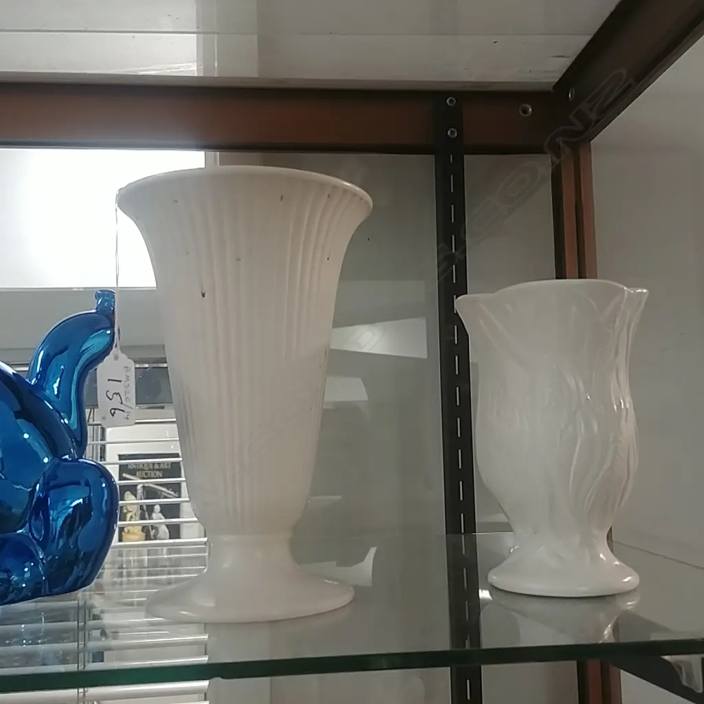 1 C/L + 1 W/W TALL WHITE VASES Image 1++