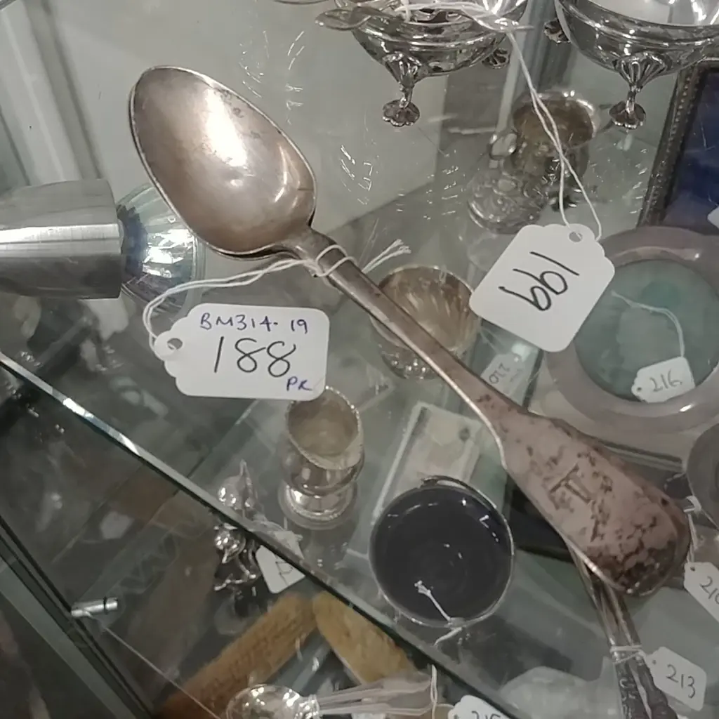 EUROPEAN SILVER TEASPOONS APPROX 53G Image 1++