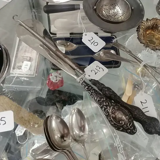 S/S HANDLED SHOEHORN + BUTTON HOOK