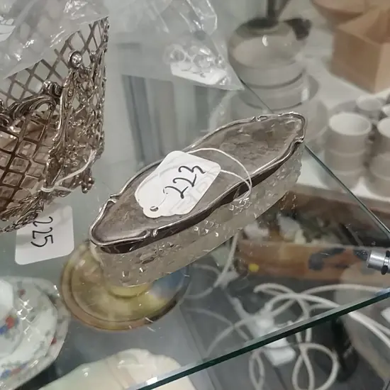 SILVER TOP CRYSTAL BOX